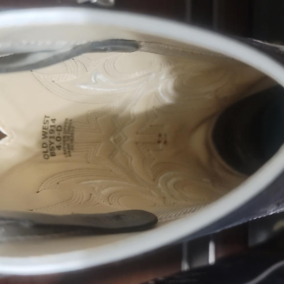 BOYS BOOTS - Picture 4 of 4